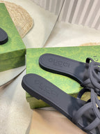 GG Interlocking G slide sandal black rubber