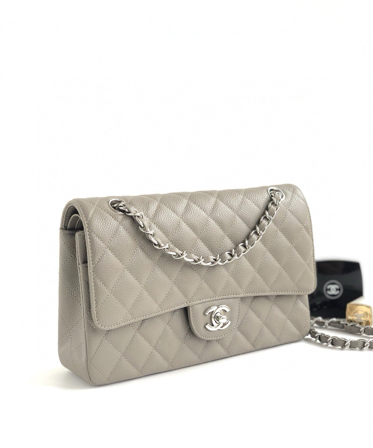 CC CLASSIC FLAP 25CM GRAY CAVIAR SILVER HARDWARE