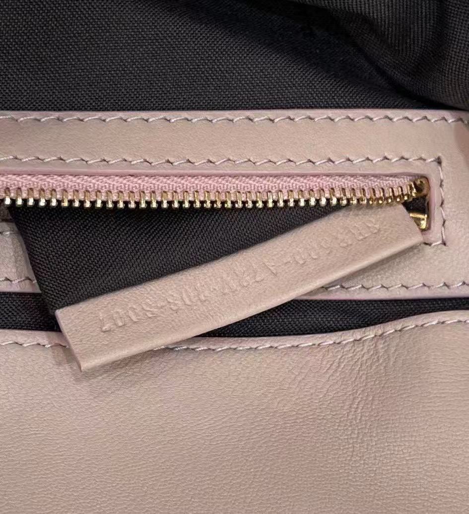 Baguette 27cm Beige Lambskin Gold Hardware