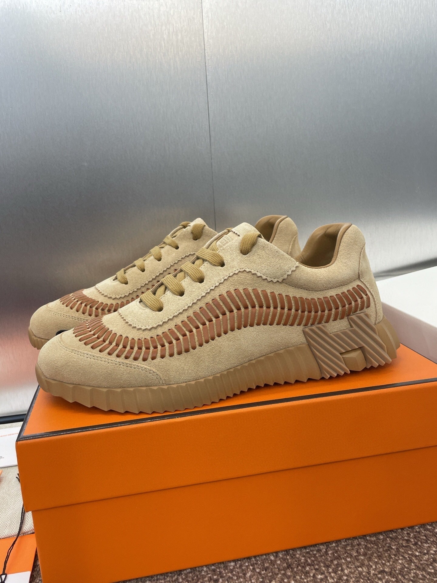 HM Bouncing Sneakers Caramel Brown Canvas & Suede Light Beige H Brown