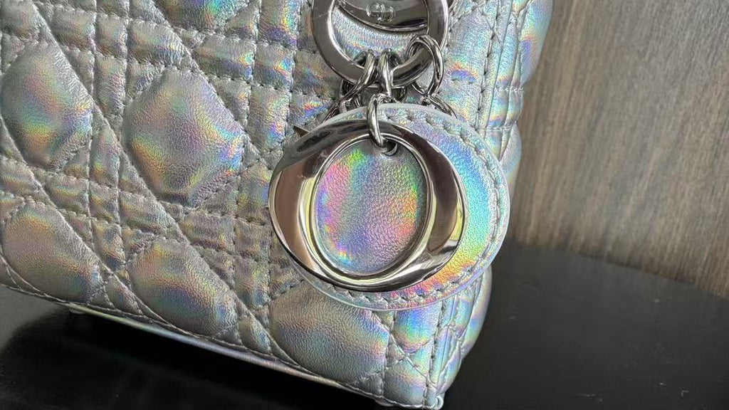 CD MINI LADY 12 SILVER PATENT LAMBSKIN