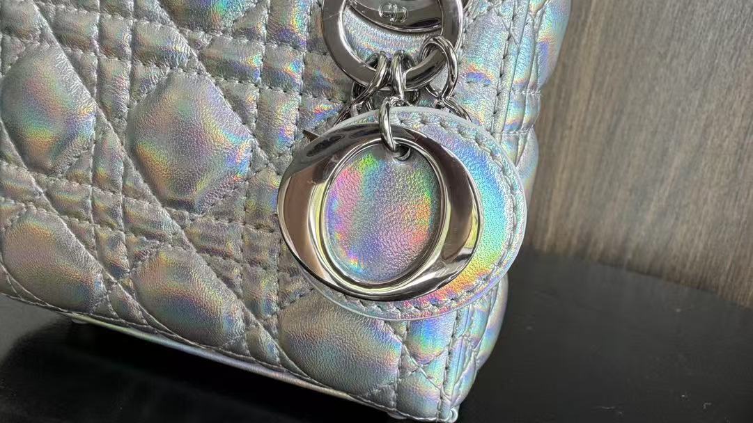 CD MINI LADY 12 SILVER PATENT LAMBSKIN