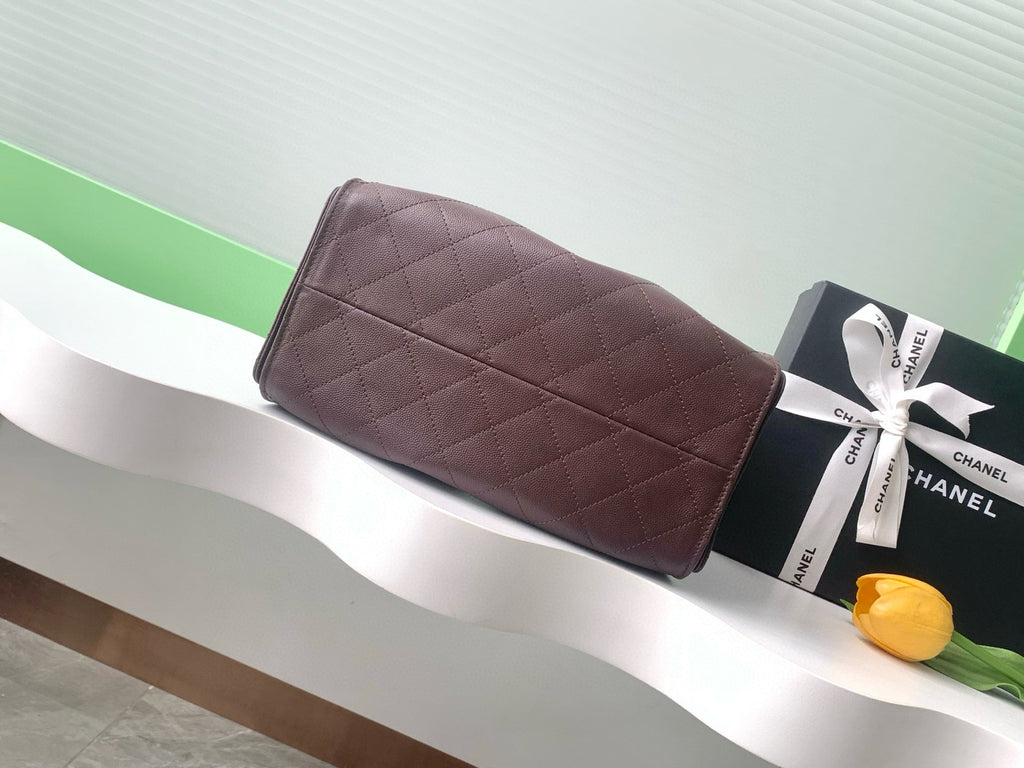 CC 25C Hobo Bag Chocolate Brown Grained Calfskin