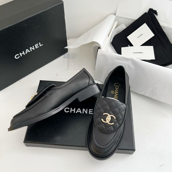 CC Moccasins 25mm In Black Lambskin