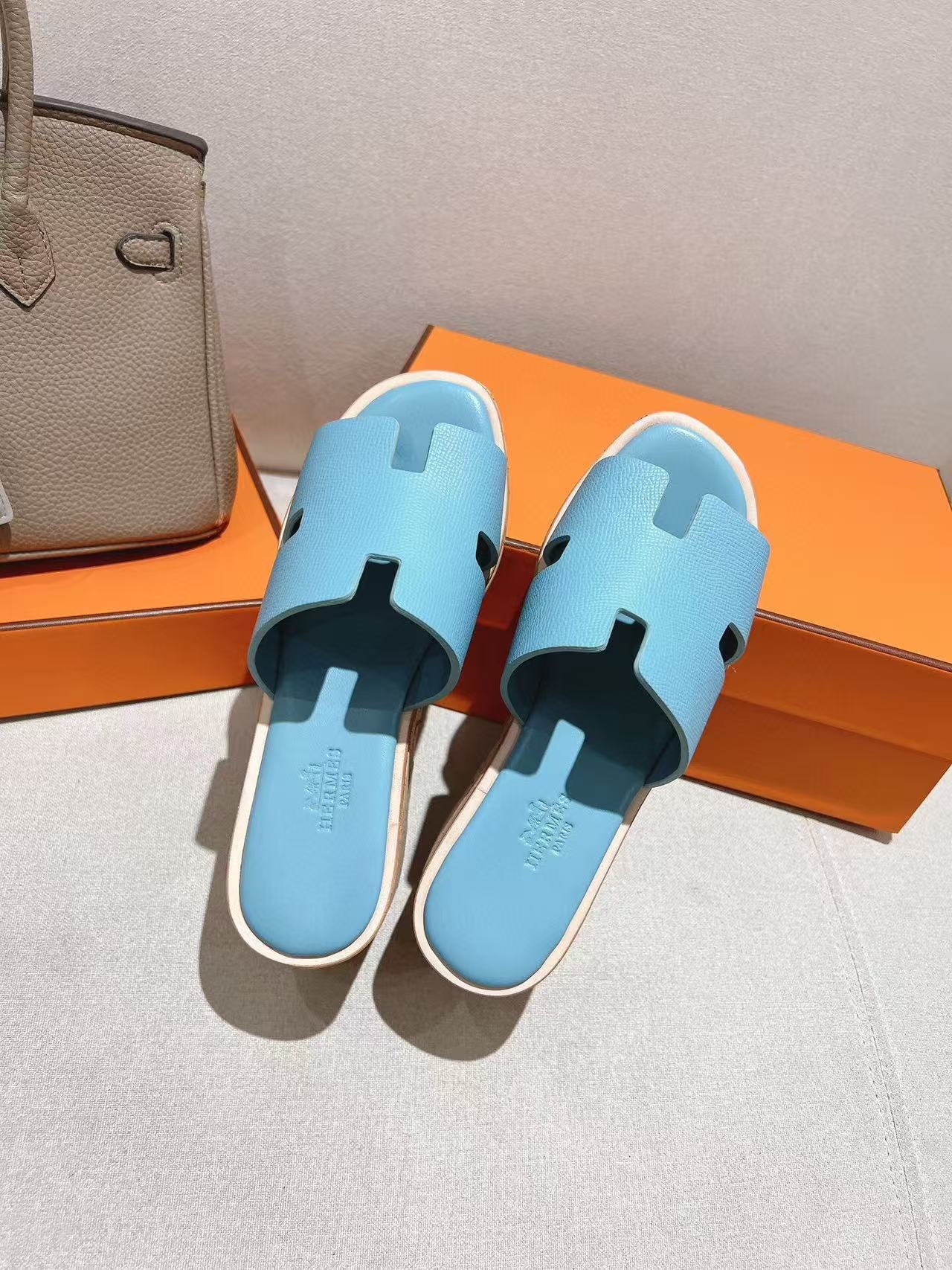 EZE 65 SANDAL LIGHT BLUE CALFSKIN