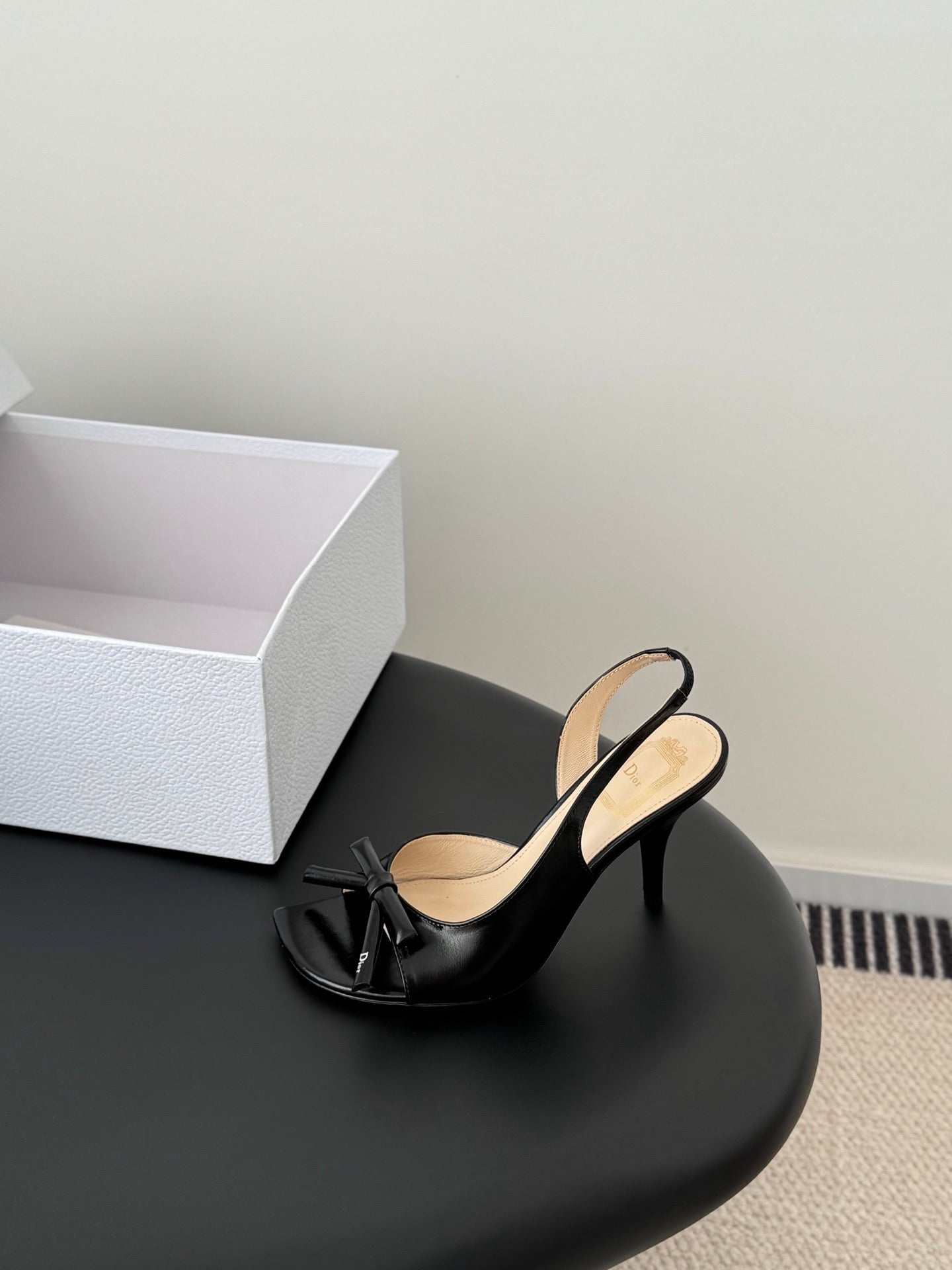 CD 26 Slingback 85 Black Patent Leather 593608