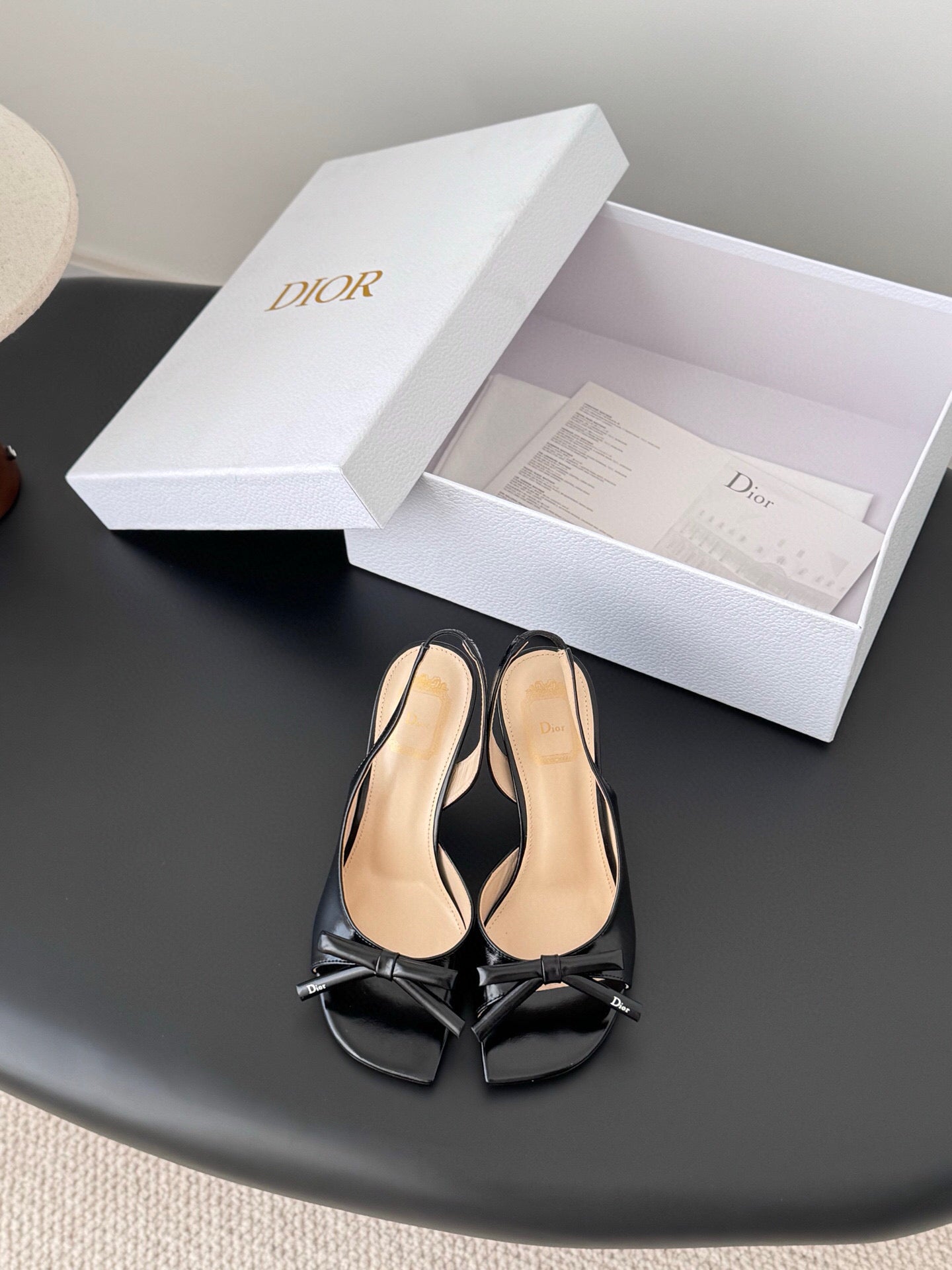 CD 26 Slingback 85 Black Patent Leather 593608