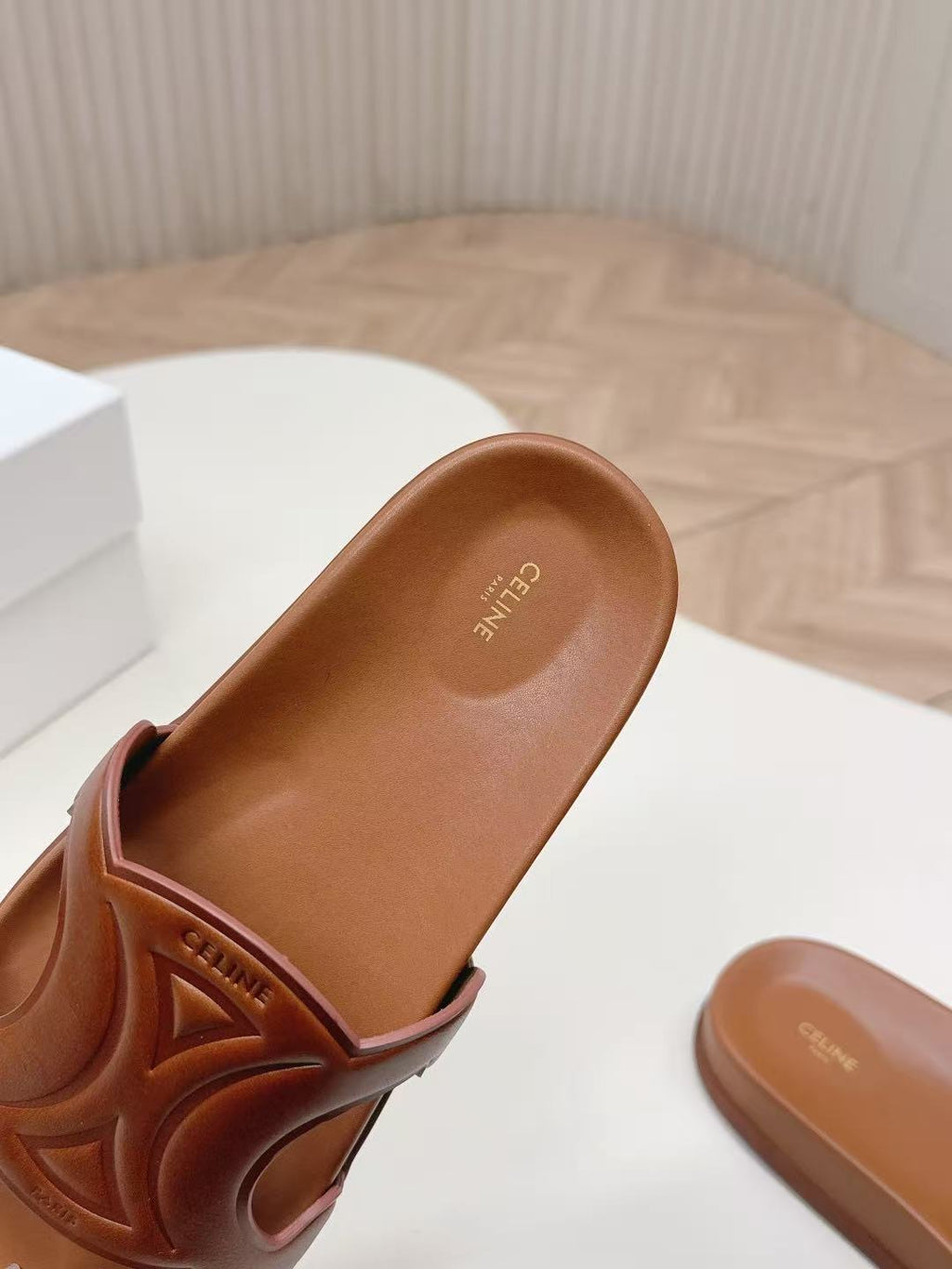 CELINE SANDALS BROWN CALFSKIN