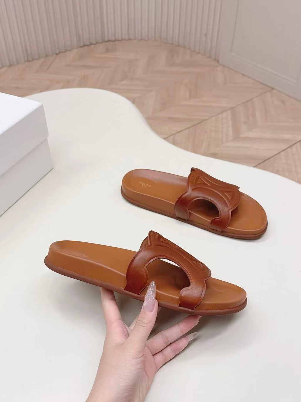 CELINE SANDALS BROWN CALFSKIN