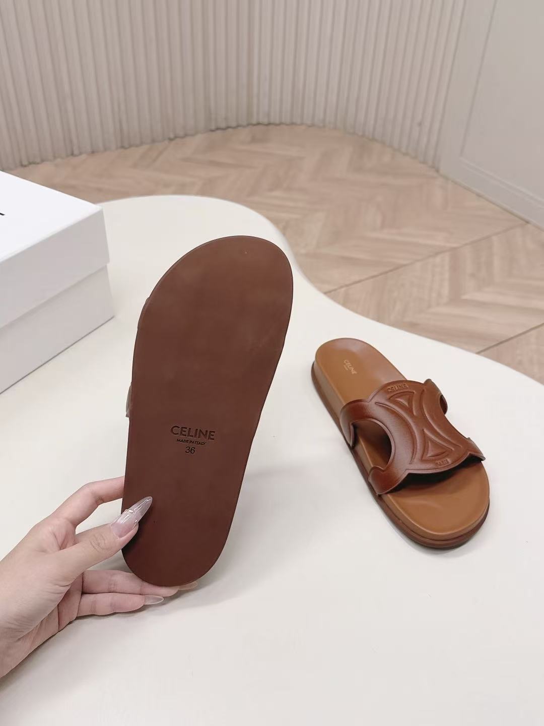 CELINE SANDALS BROWN CALFSKIN