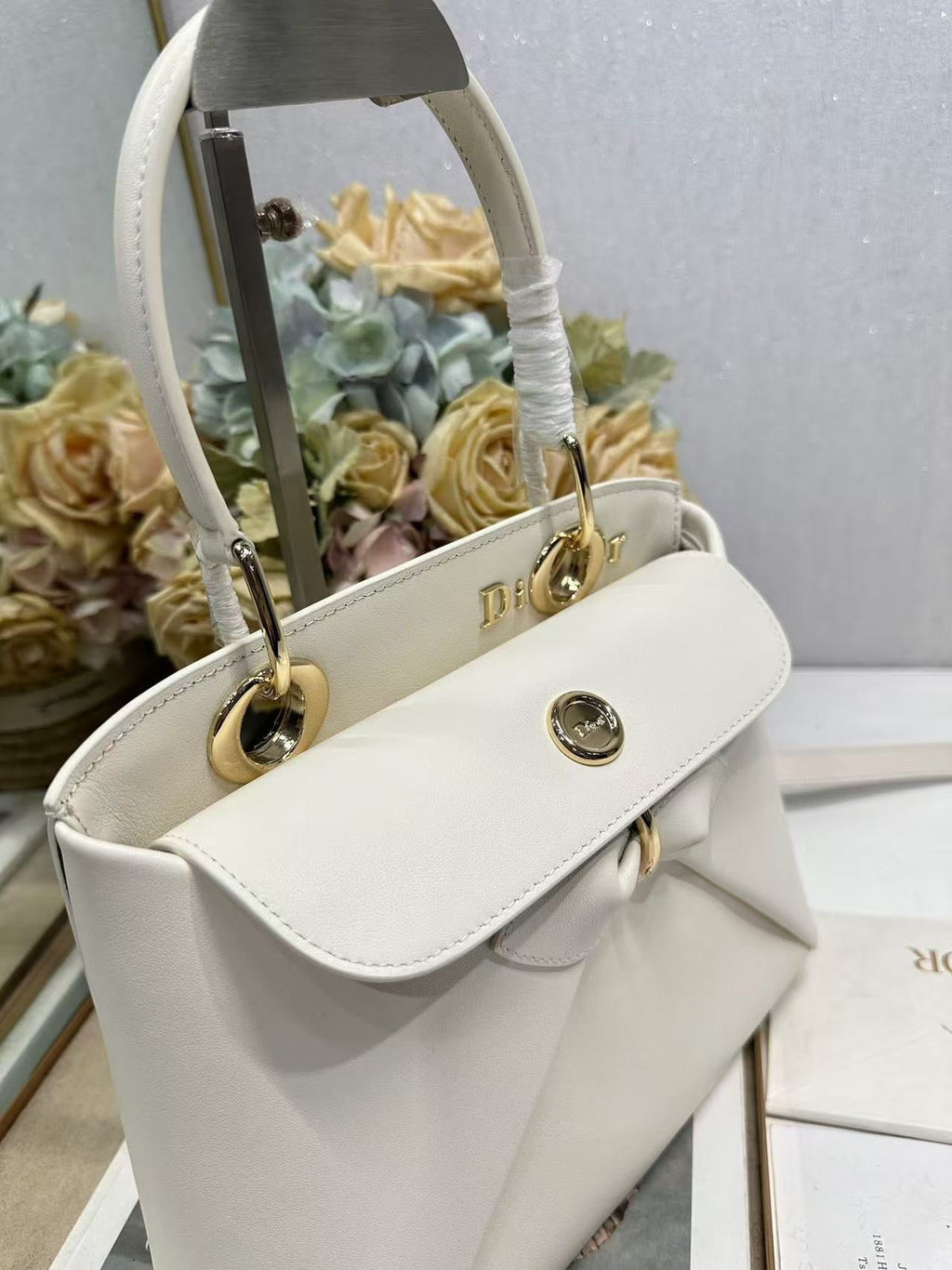 CD 26s Small Cigale Bag White Lambskin