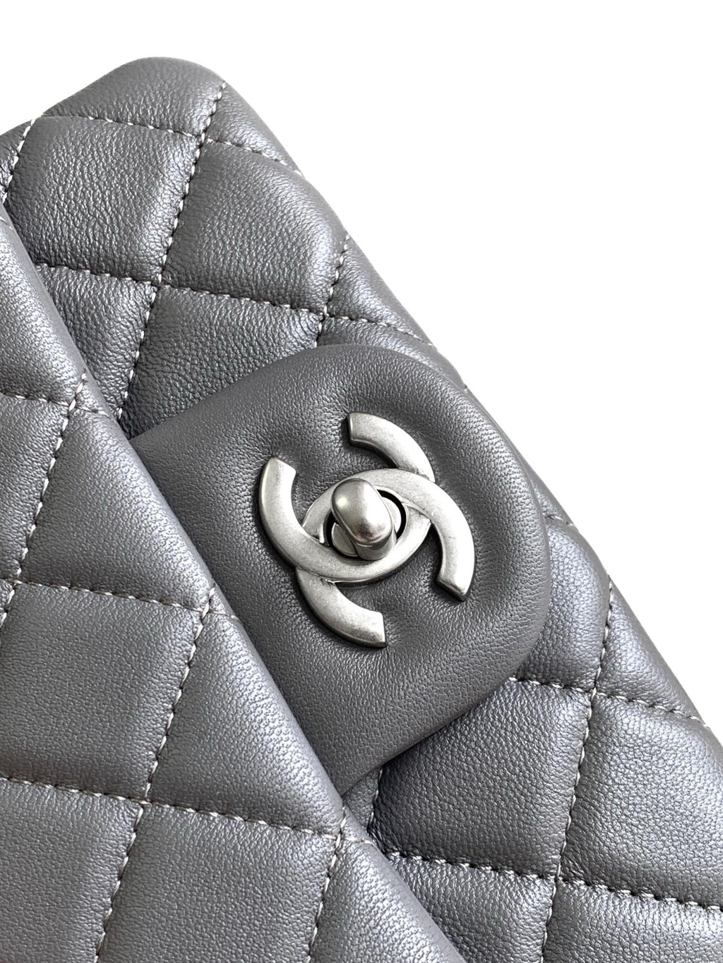 Chanel Mini Flap Bag 17cm Gray in Sheepskin