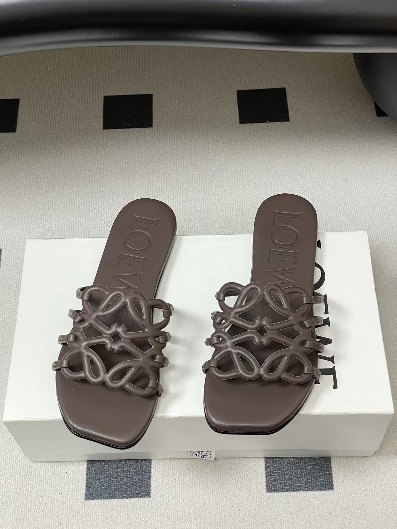 Loewe 25 Petal Anagram Slides Dark Brown Cowhide