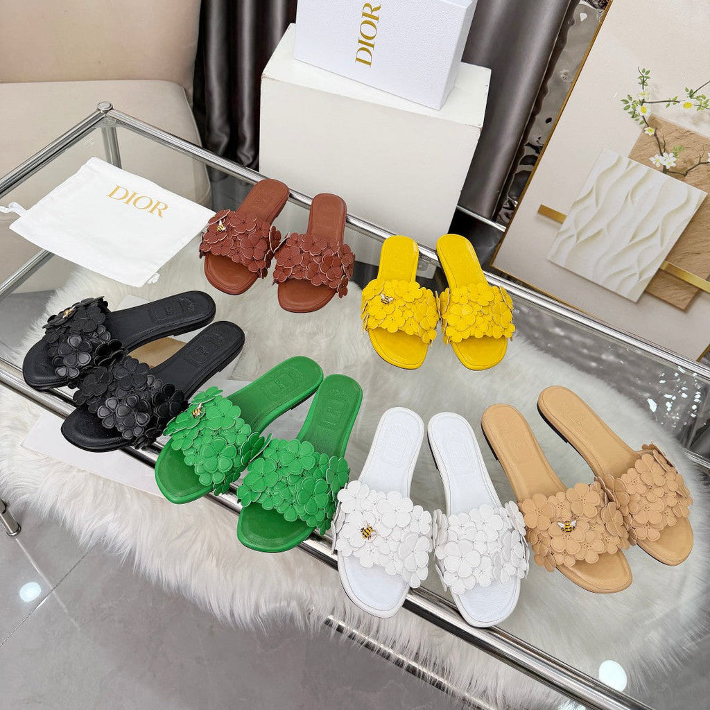 CD 26s Floral Flat Slippers   Leather