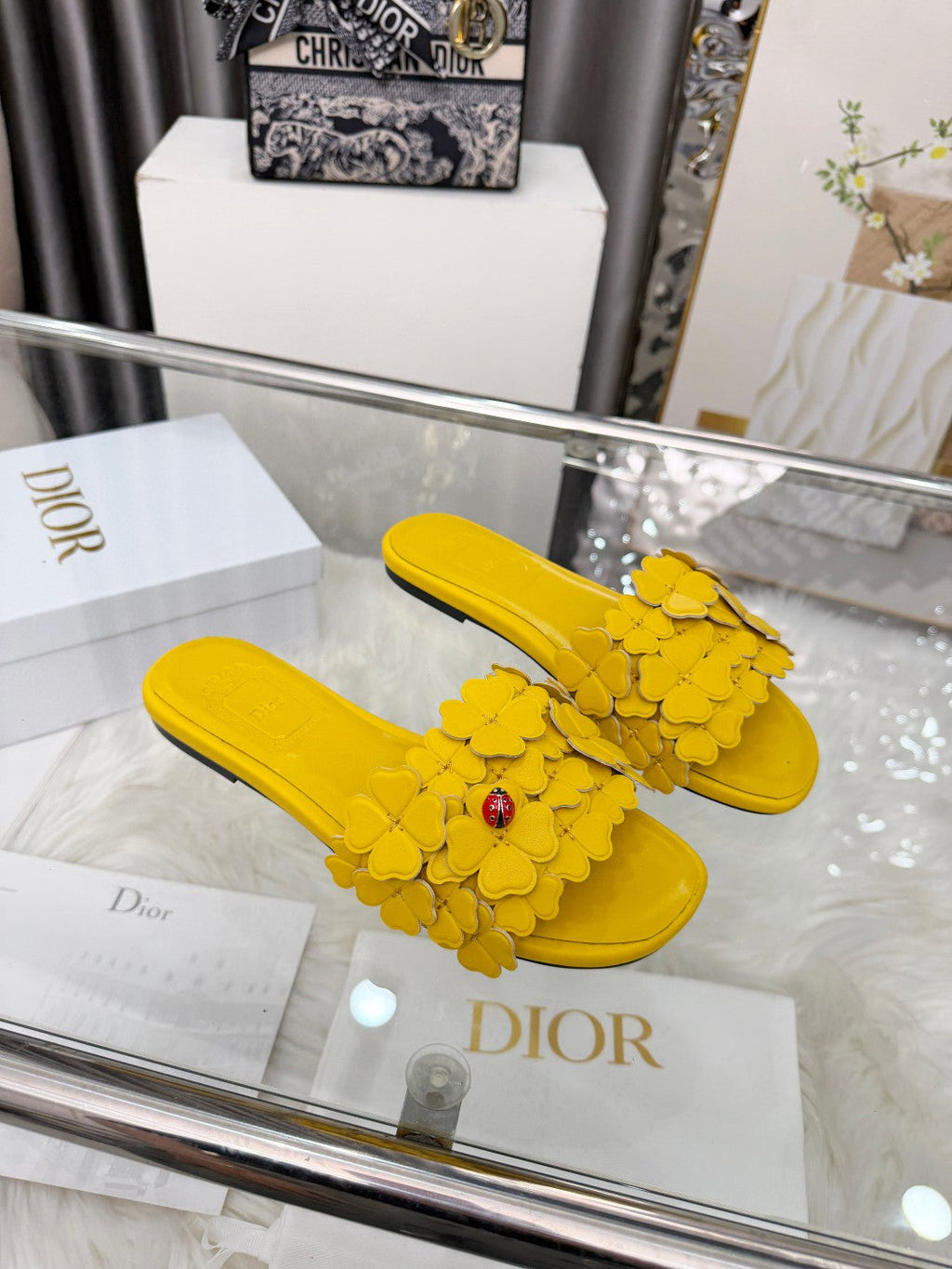 CD 26s Floral Flat Slippers   Leather