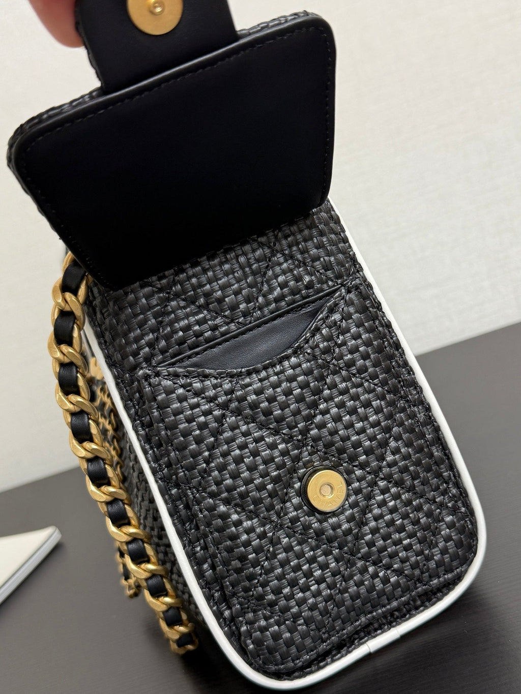 Chanel 2026 Hobo Bag 22cm Black in Straw Weaving