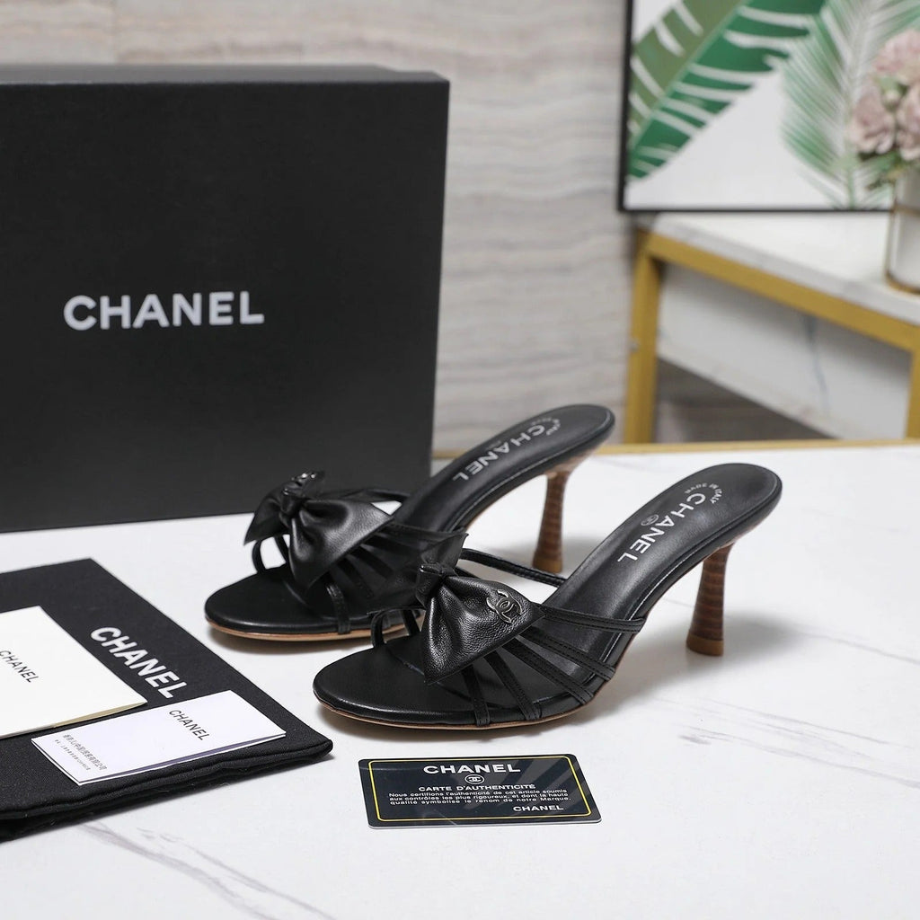 CC 2026 High-heeled Sandals With Delicate Bow 80mm Black Cowhide 758430