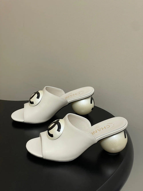 CC 2026 Pearl Heel Sandals 70 Double C Buckle Sheepskin