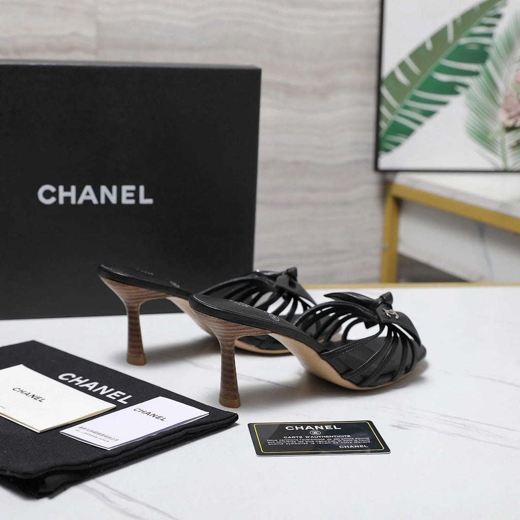 CC 2026 High-heeled Sandals With Delicate Bow 80mm Black Cowhide 758430