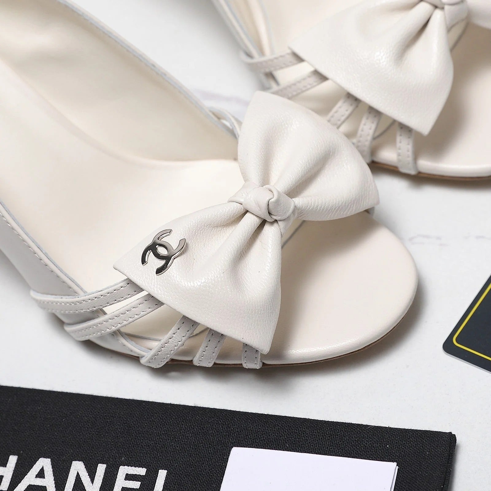 CC 2026 Bow Strappy High-Heeled Peep Toe Sandals White Cowhide 758431