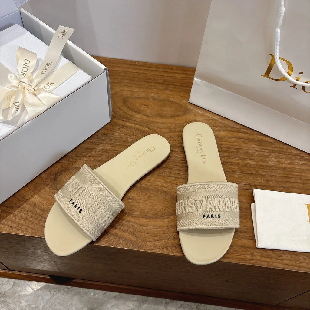 CD 26s Embroidered Sandals Canvas Cowhide 685496