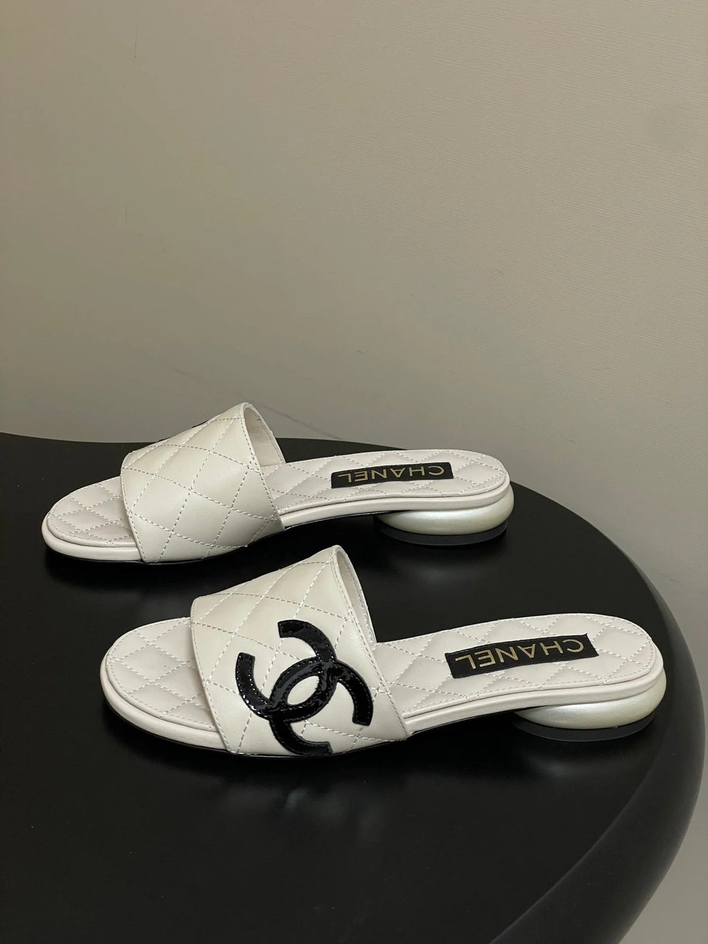 CC 2026 Pearl Flat Sandals Lambskin Double C Logo