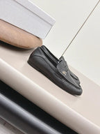 CD 26A Loafers Black Cowhide Leather 738310