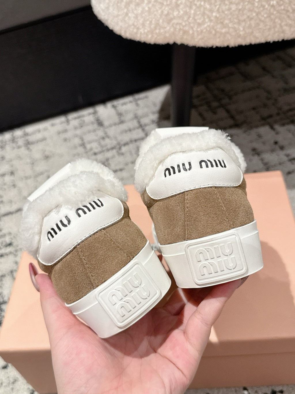 Miu 25 Small Bow Sneaker Coffee White Suede Wool 541921