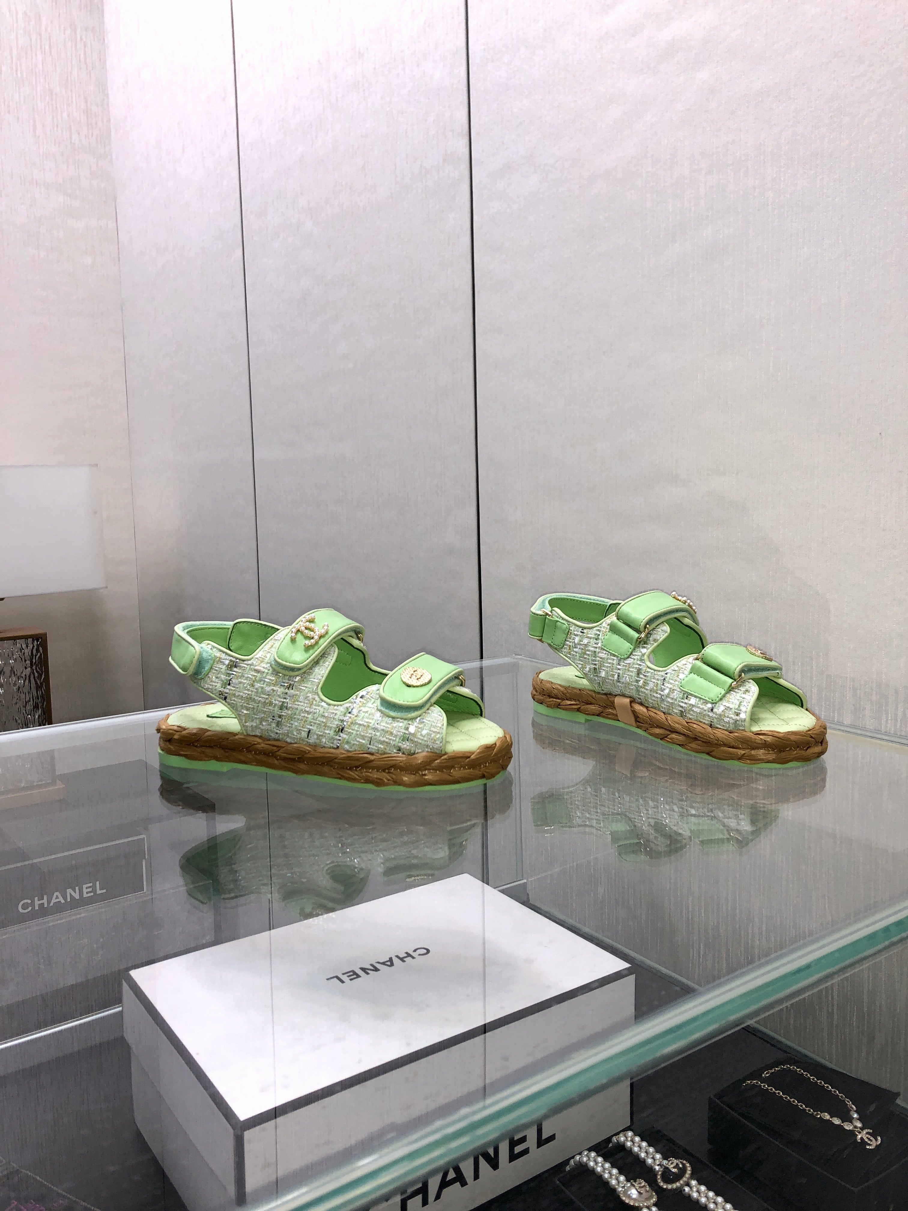 VELCRO SANDALS IN GREEN PASTEL LAMBSKIN AND TWEED FABRIC