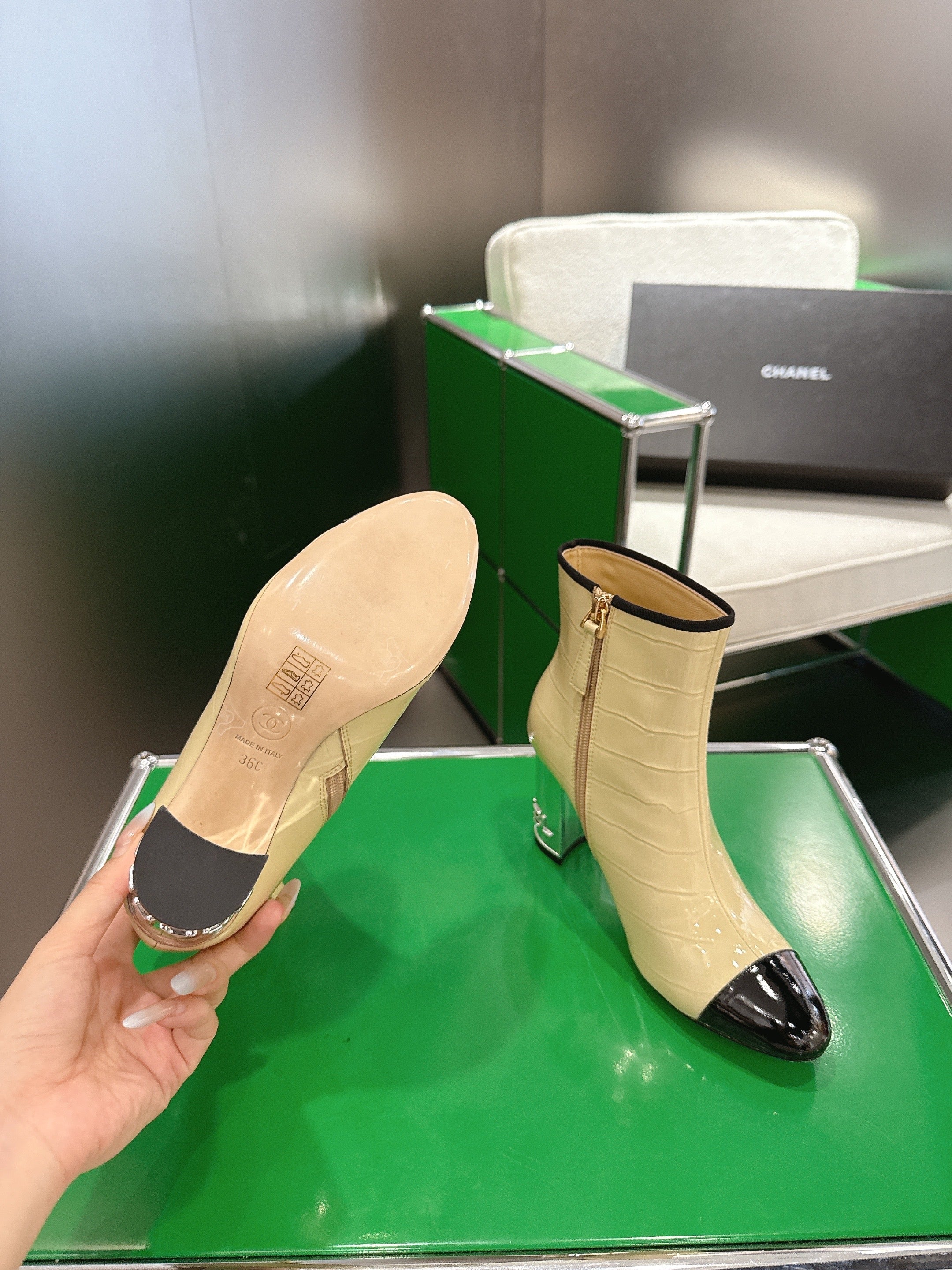 Chanel 2025???? High Heeled Ankle Boots Light Beige & Black Glossy Leather 507545