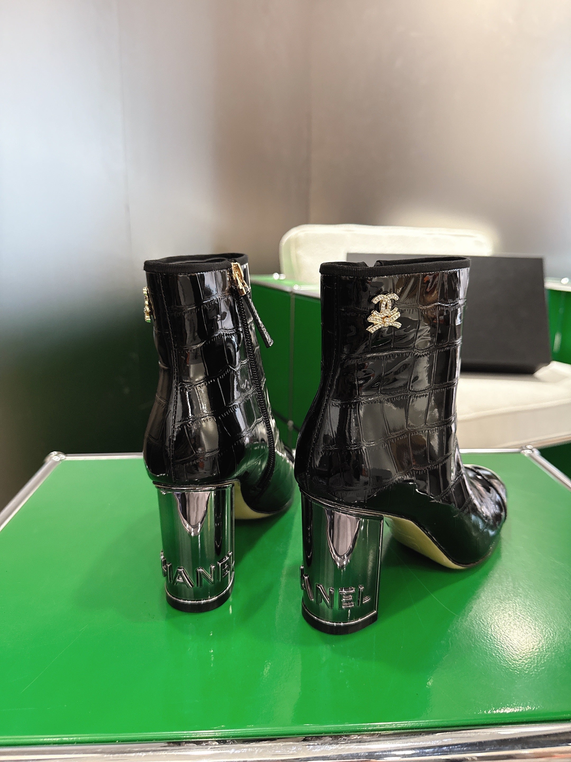 Chanel 2025???? High Heeled Ankle Boots Black Glossy Leather 507547