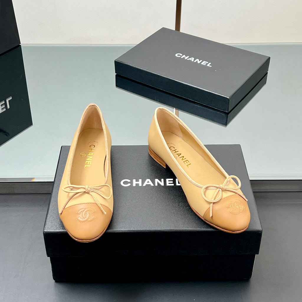 CC Ballet Flats 20mm Beige Sheepskin Mix Gold Pattern 266678