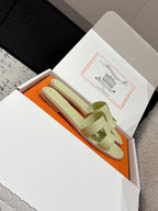 HM 25 Oran Sandal Light Green Calfskin