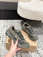 Loewe Ballet Runner 2.0 Sneaker Khahi Green Suede 500517
