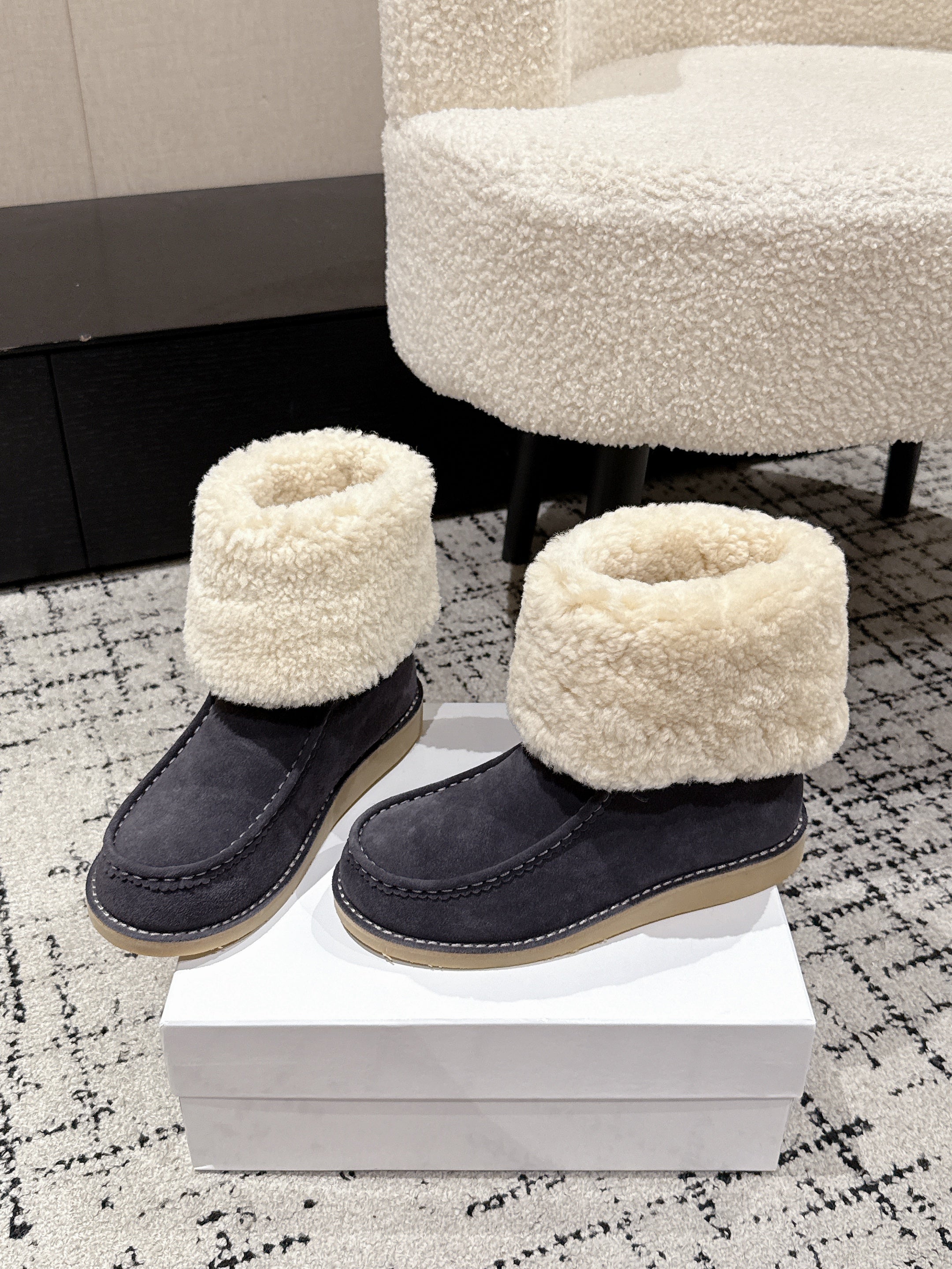 Chloe Snow Boots Gray Suede Wool 514336