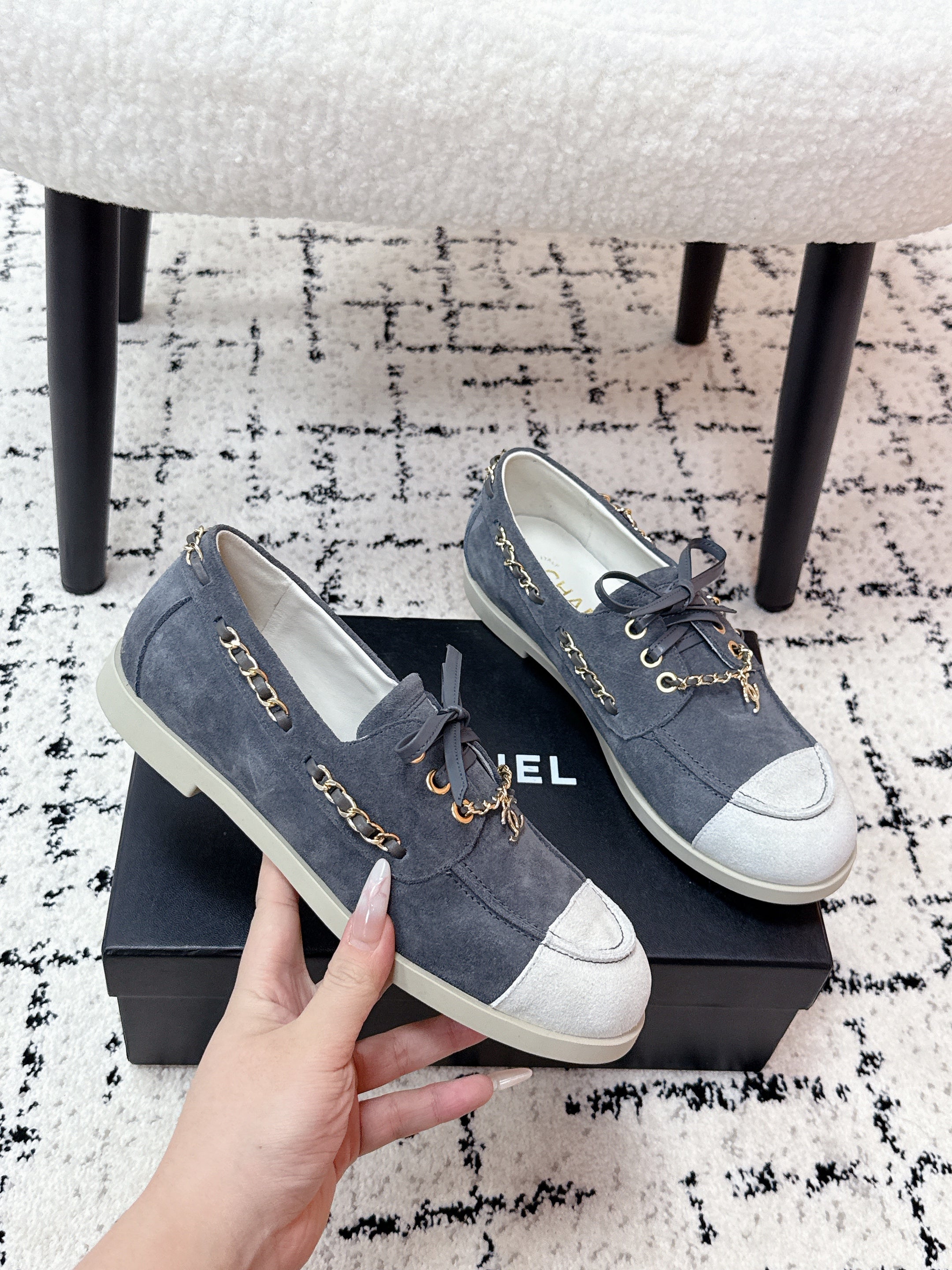 CC Cruise 25/26 Moccasins White Slate Blue Gray Suede