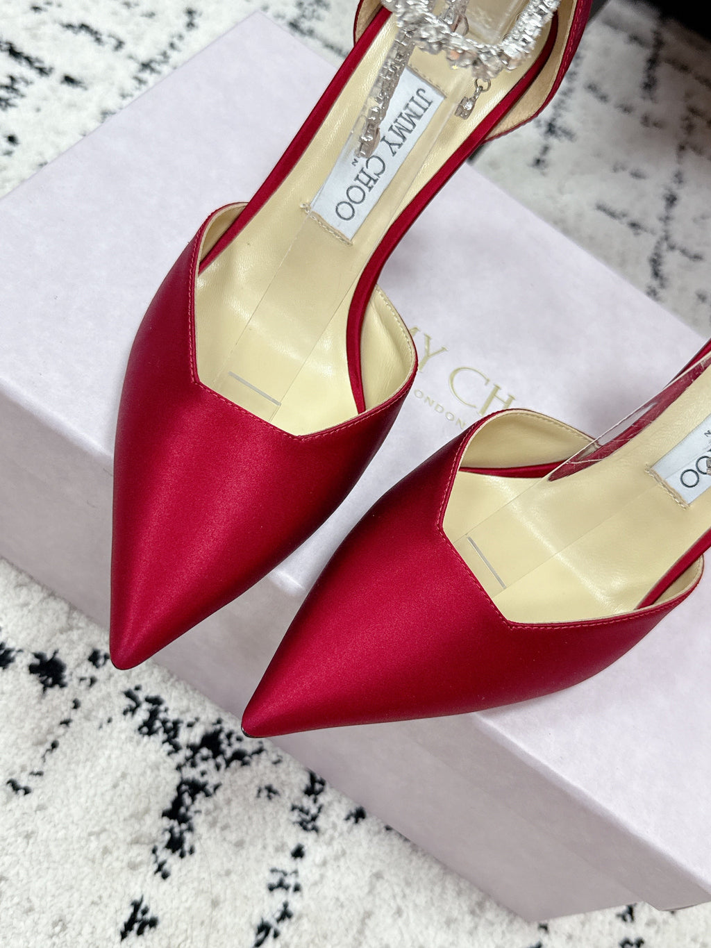 Jimmy 26 Stevie Pump 10cm Red Crystal Satin 679252
