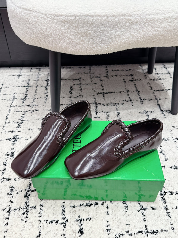 BV Sabato Loafers Flat Italian Brown Glossy Leather 770001