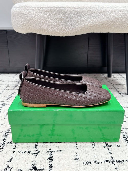 BV Charlotte Ballet Flat Coffee Woven Leather 769990