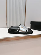 CC Flat Slip-on Sandals Sliver Glossy Leather 798340