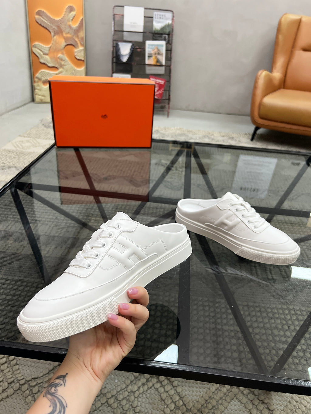 HM Men's Keep Mule White Cowhide 708686