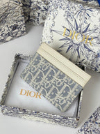 CD 30 Montaigne Freesia Card Holder 10cm White Grey Jacquard