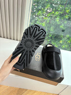 UGG PeakMod Mule Black Suede 525928