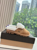 UGG Australian Shepherd Theia Warm Brown Wool Suede 525934