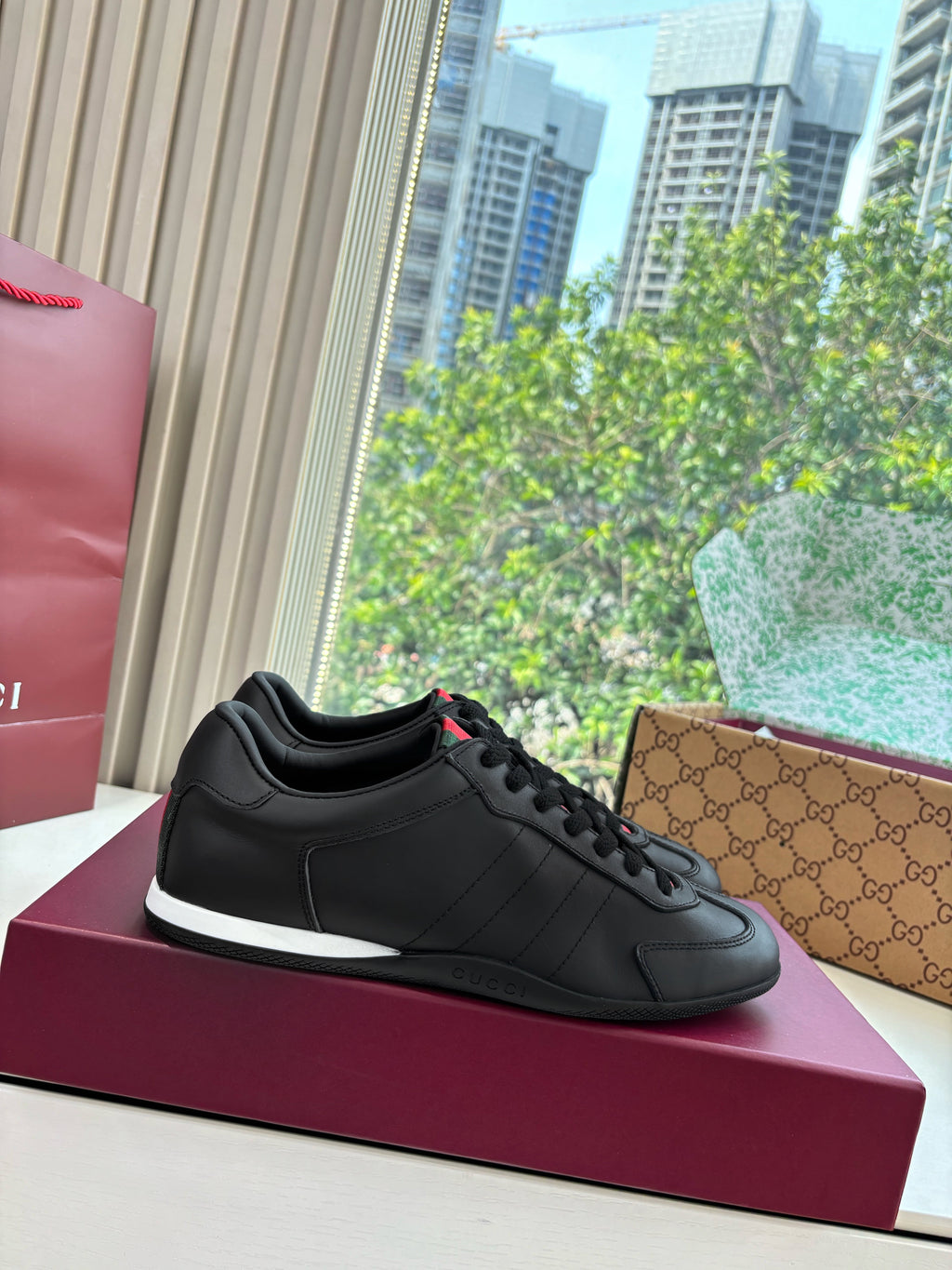 Gucci Shift Damensneaker Varianten Schwarzes Black Leder 506842