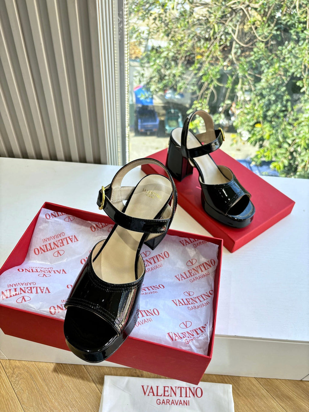 Valentino Fawcette Platform Sandal Black Patent Leather 702278