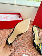 VLogo Signature Slingback 80mm Black Embossed Sheepskin 702211