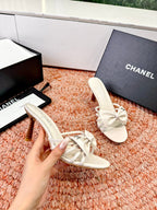 CC 26s Bow Heels Sandals White Sheepskin 703670