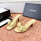 CC 26s Bow Heels Sandals Beige Sheepskin 703673