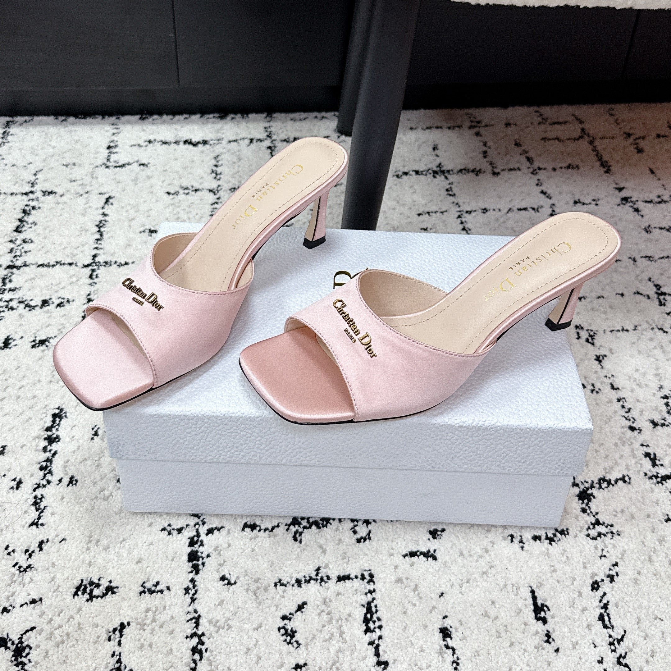 CD Square-Toed Sandal Pink Satin 617522
